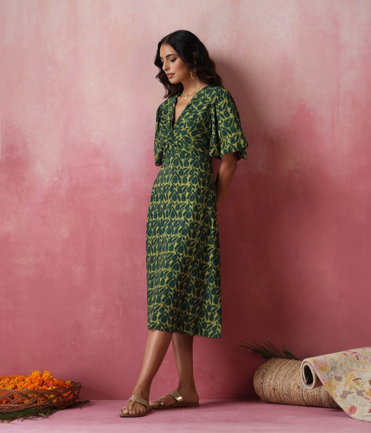 Deodar - Flowy dress with dramatic sleeves