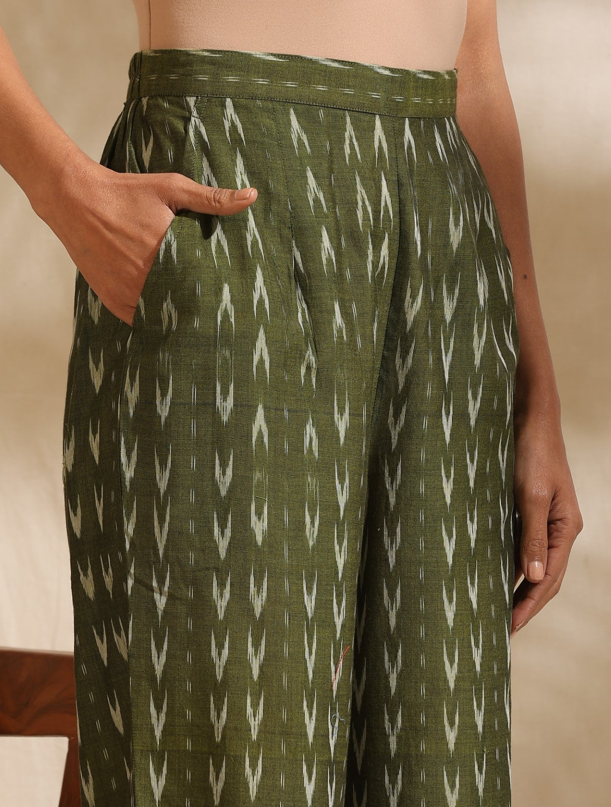 Lakshmi- Olive plain kurta with Ikat pants