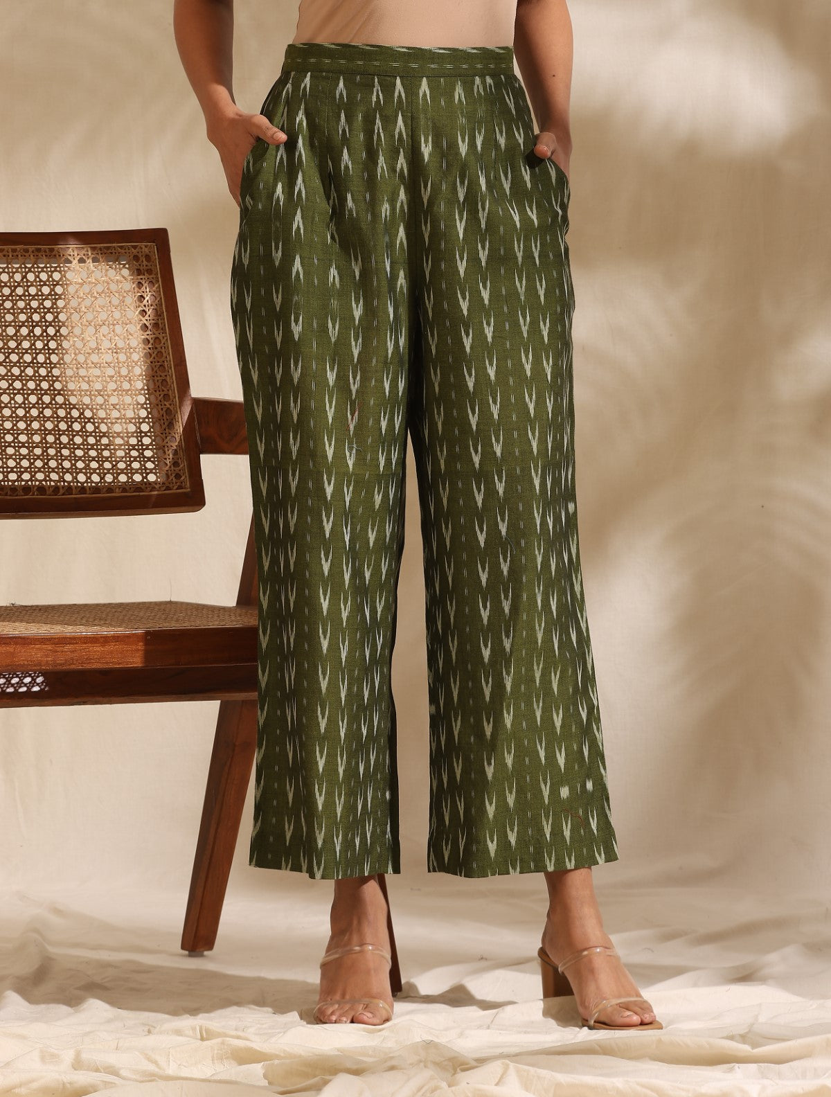 Lakshmi- Olive plain kurta with Ikat pants