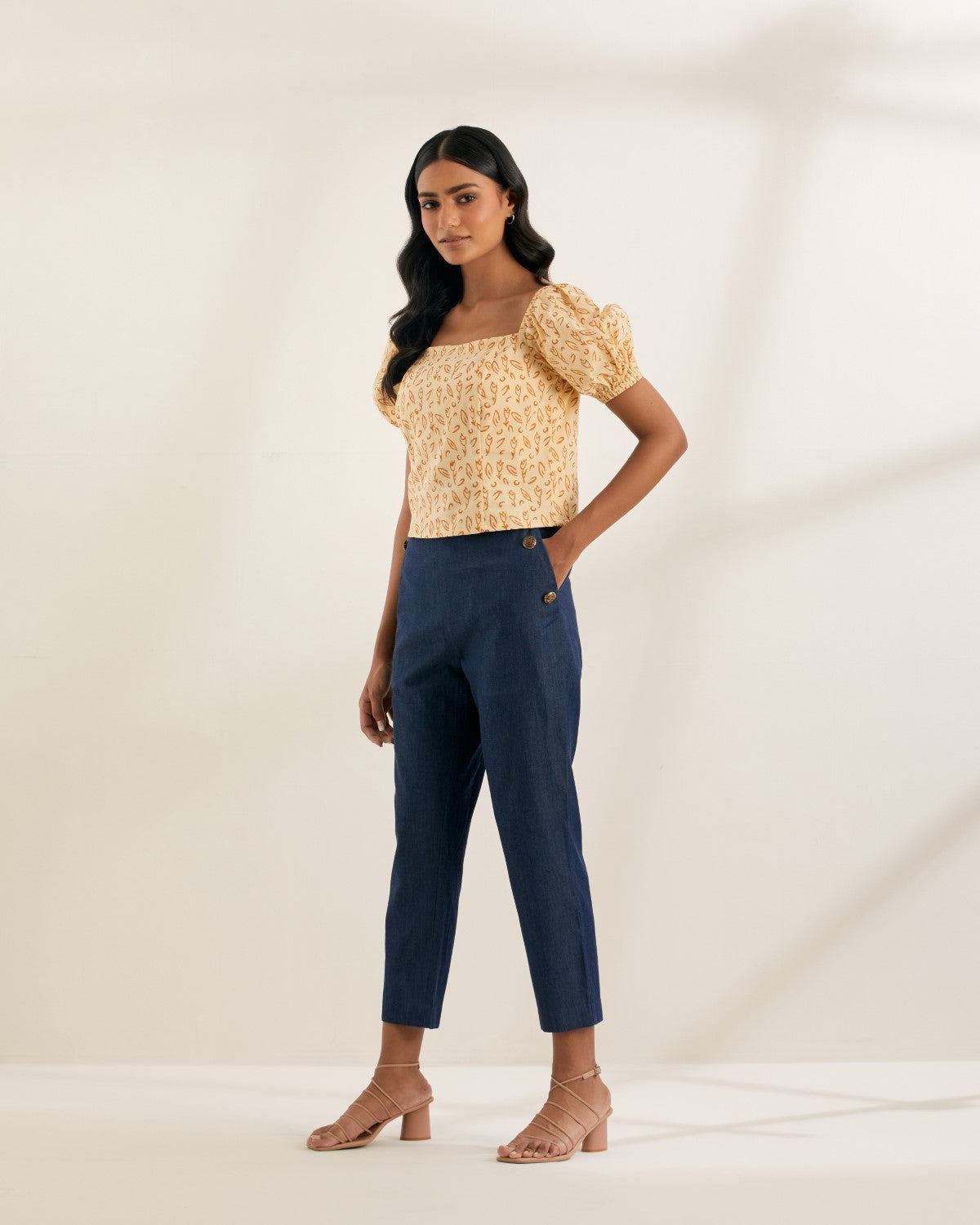 Carnival of Rust- Puff sleeve top- crop top