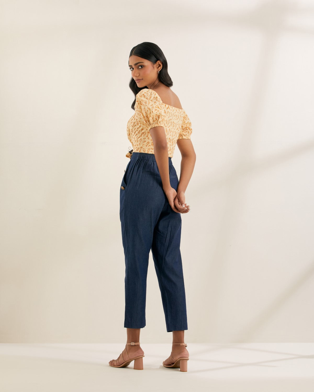 Carnival of Rust- Puff sleeve top- crop top
