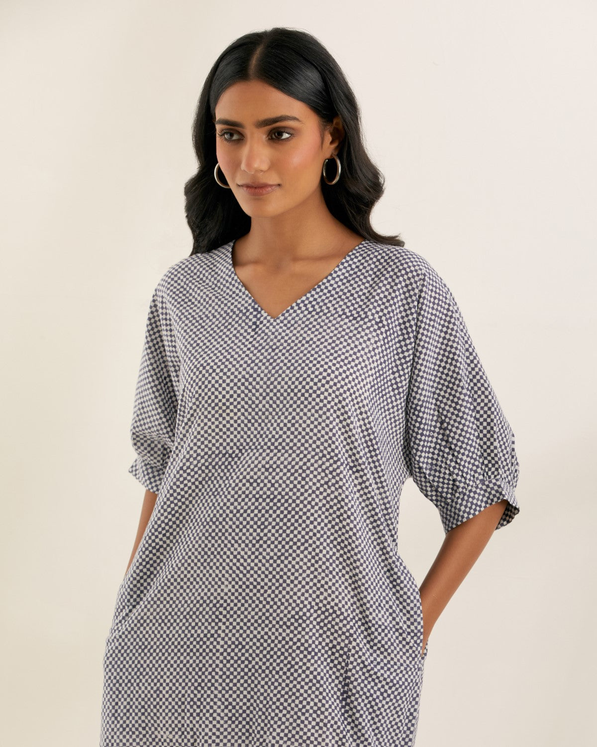 Checkmate- Relaxed tunic with side slits
