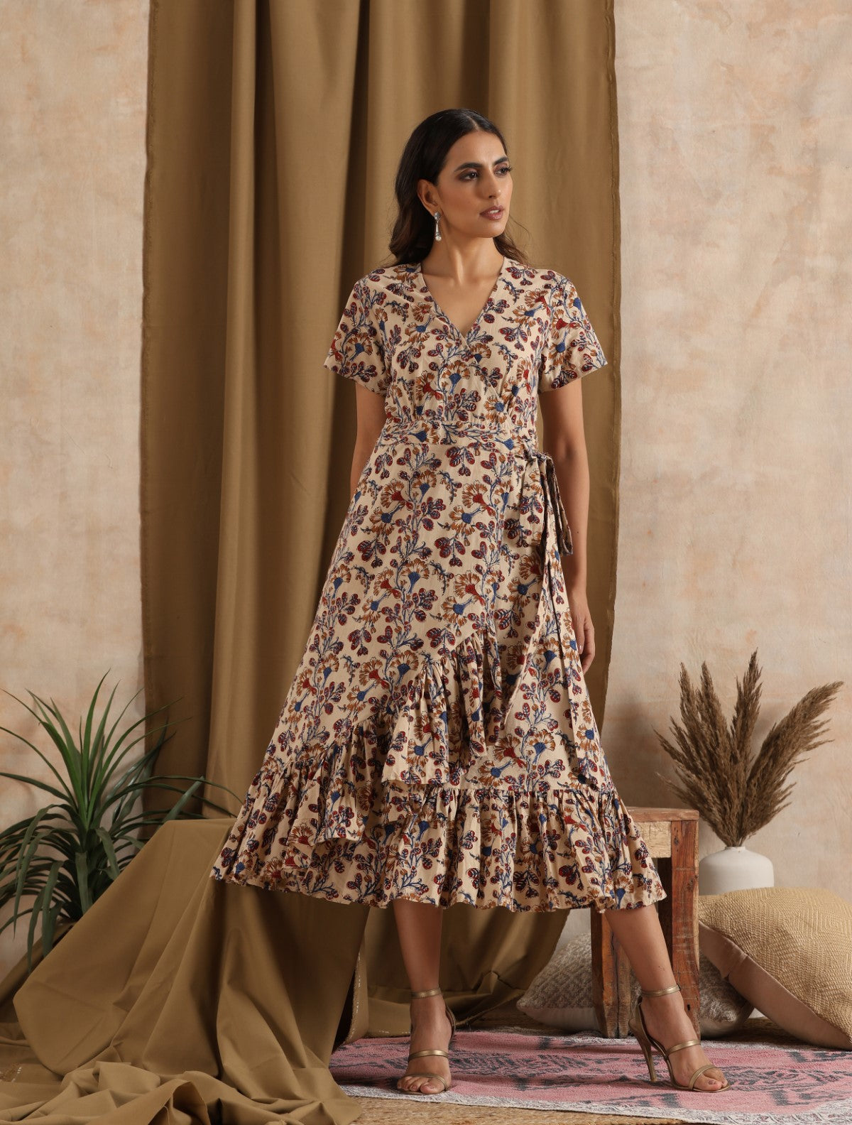 Sadabahar- Wrap dress with frills