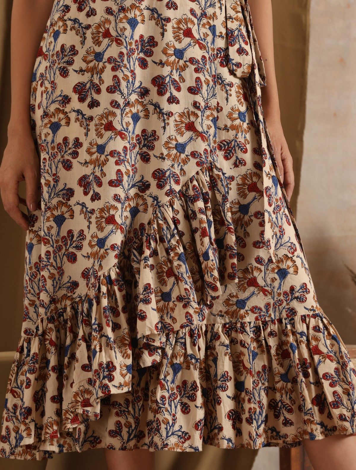 Sadabahar- Wrap dress with frills