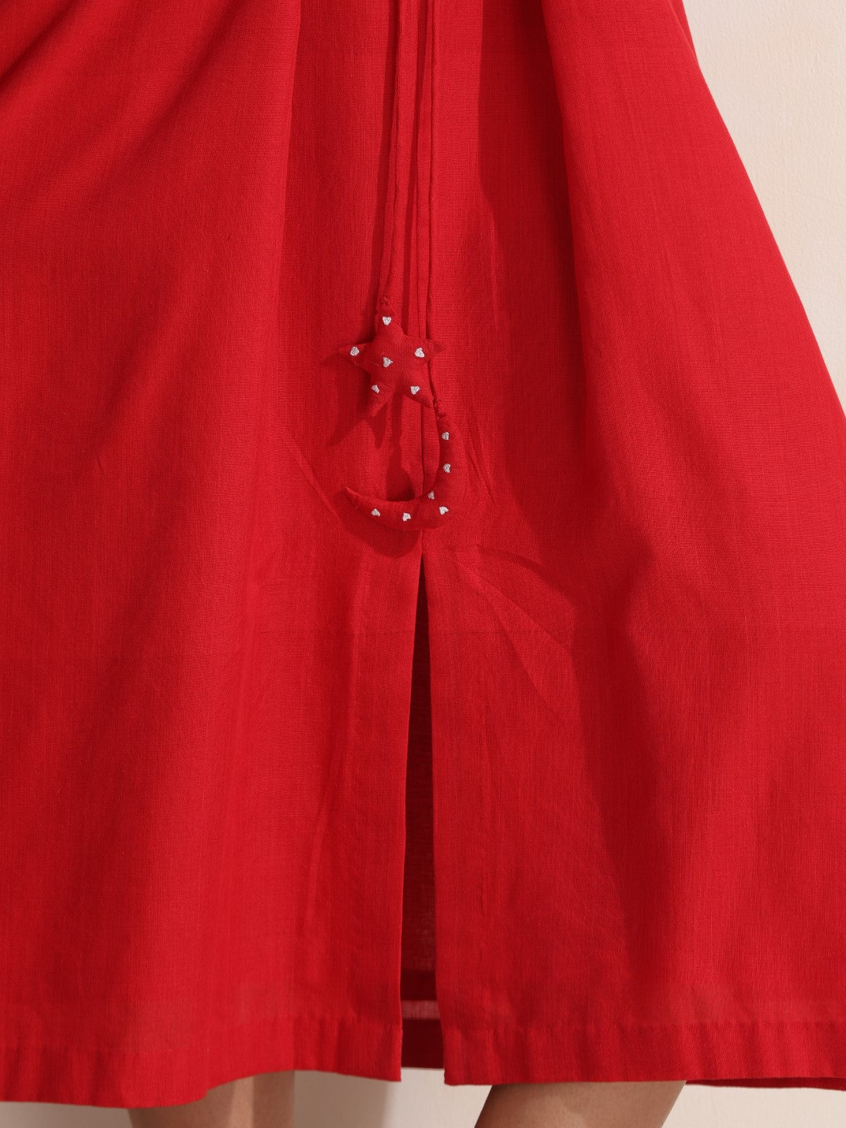 Aurelia - Red Kaftan