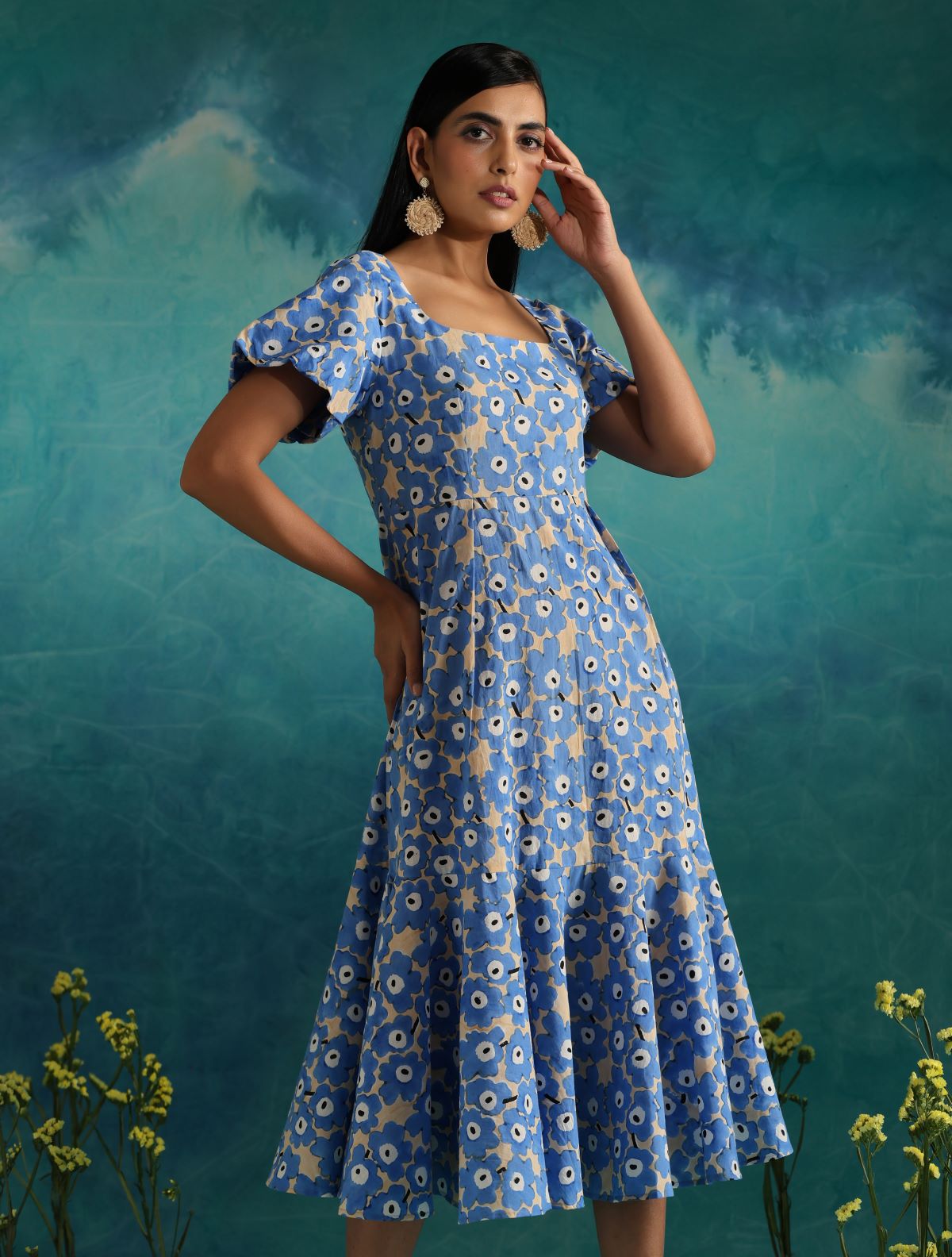 Blue clouds pleated maxi dress