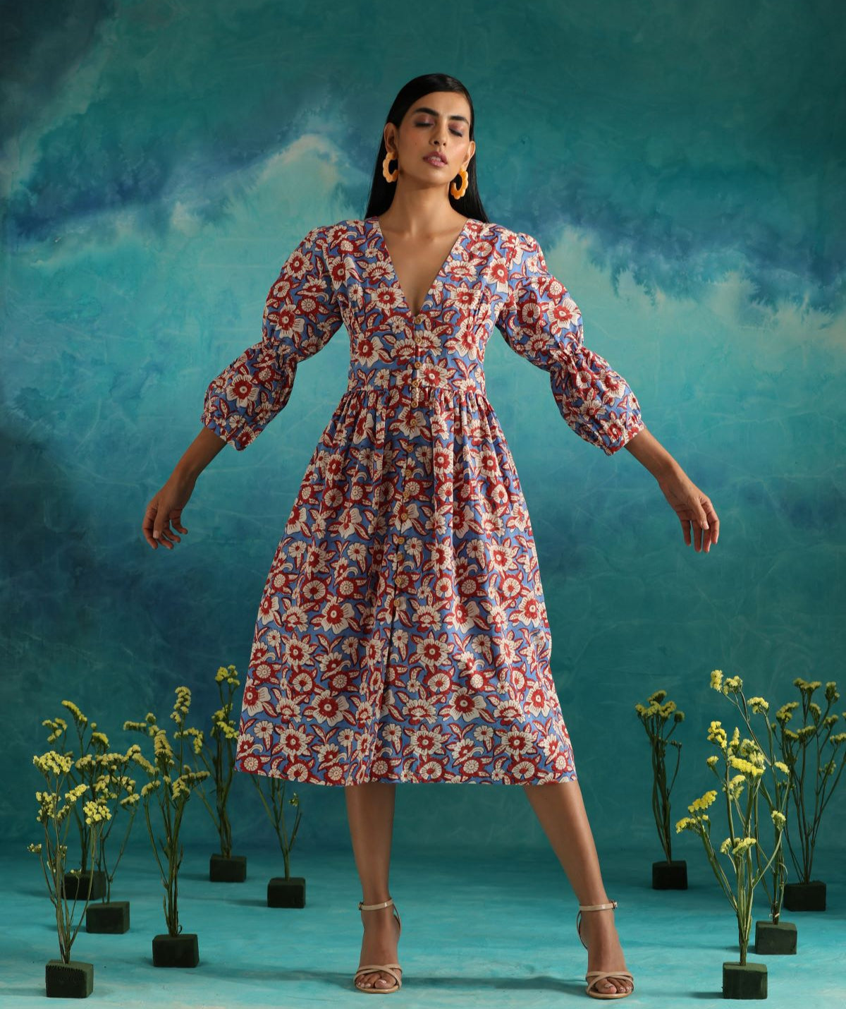 Floral fields- Deep neck floral dress with flouncy sleeves