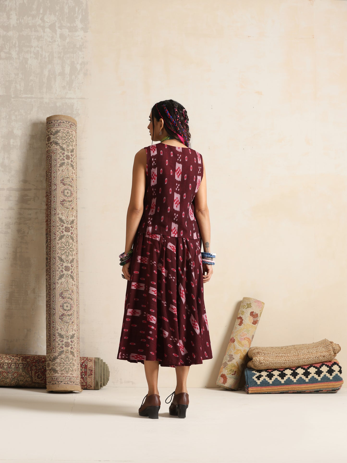 Tassavur- Handwoven Ikat Waistcoat and skirt set