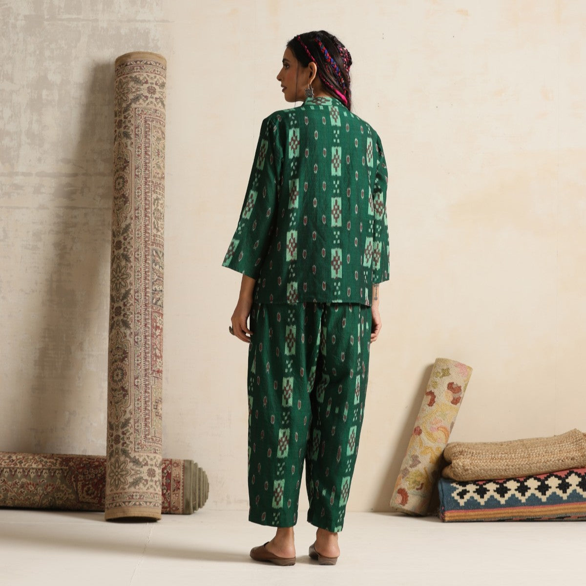 Khayaal- Green ikat coord set