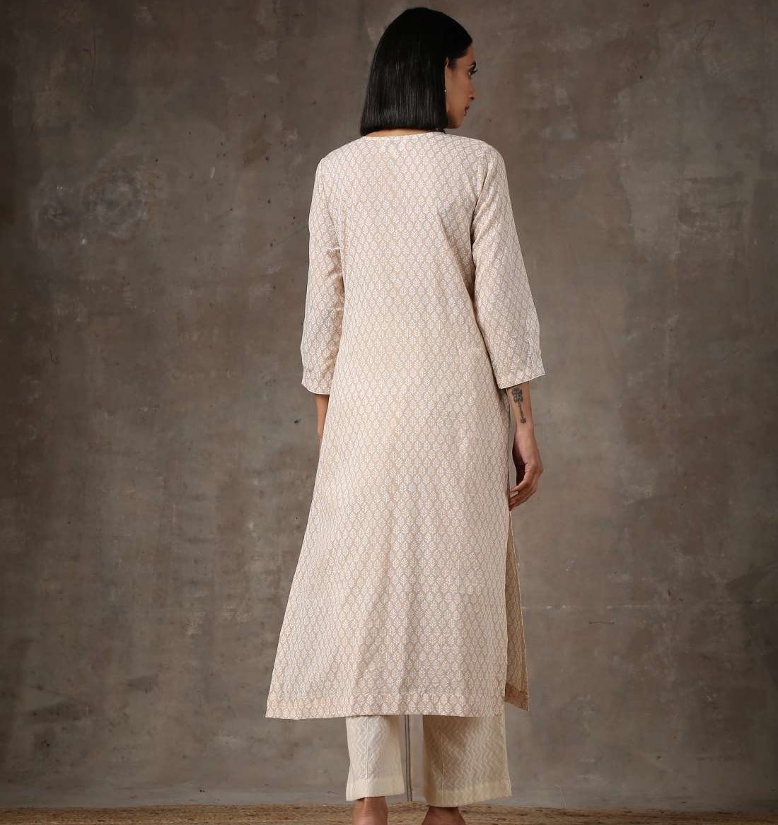 Cream booti floral kurti- SAMPLE PC