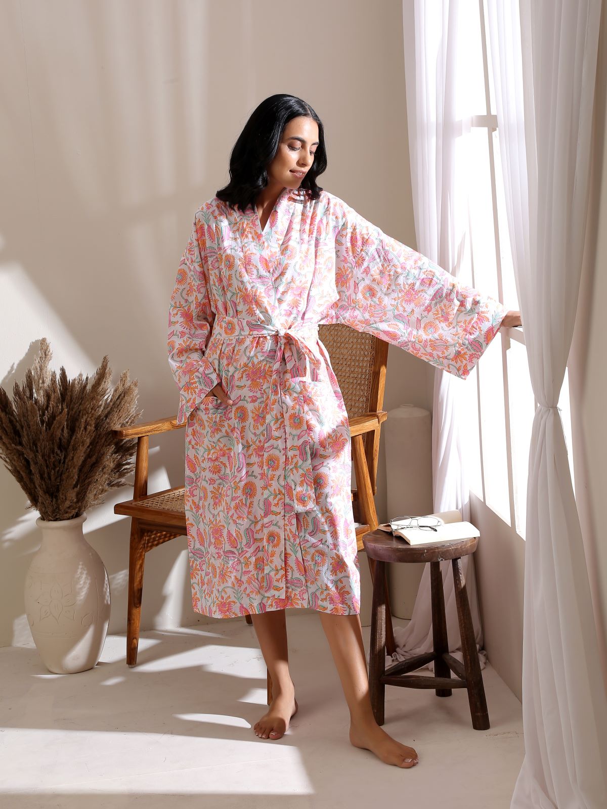 ON SALE- Pink and orange floral bathrobe – Label Raasleela