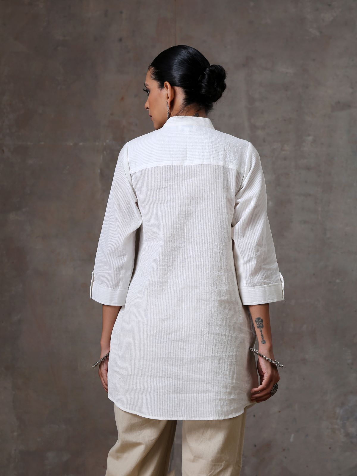 Halo- Textured white striped short kurta- SAMPLE SALE