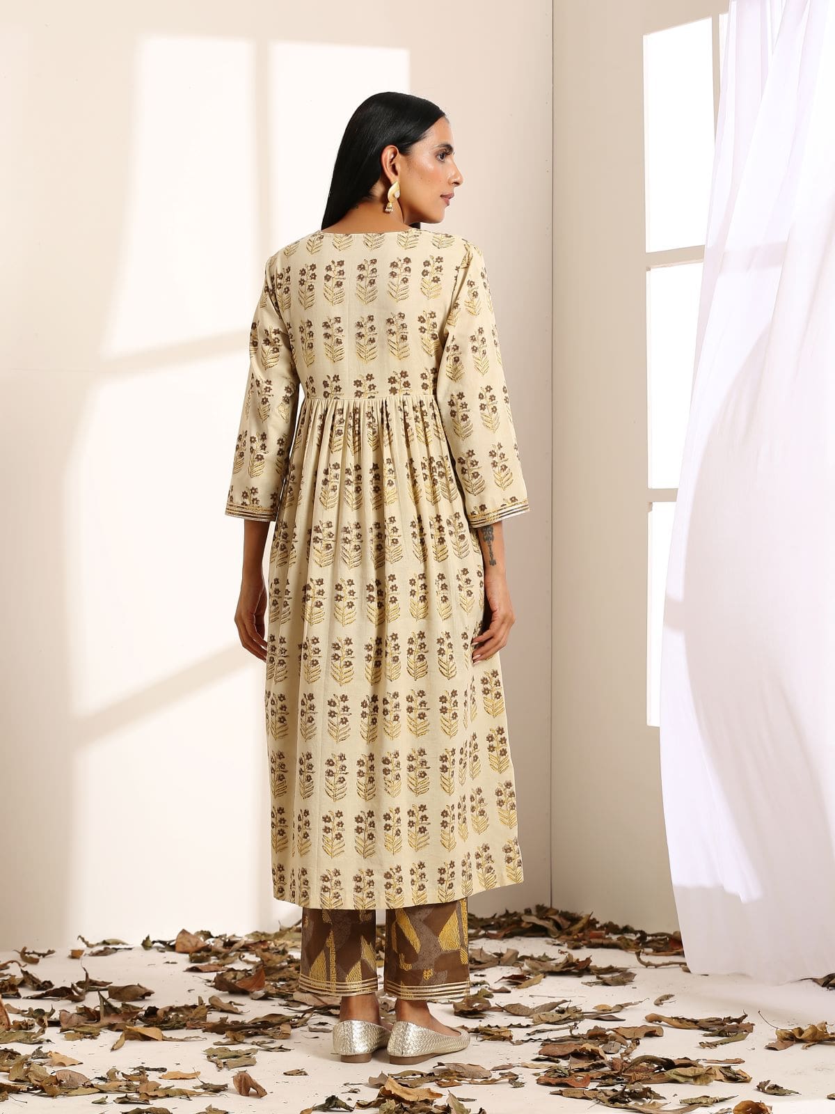 Beige flowy kurta/tunic with pants- SAMPLE SALE