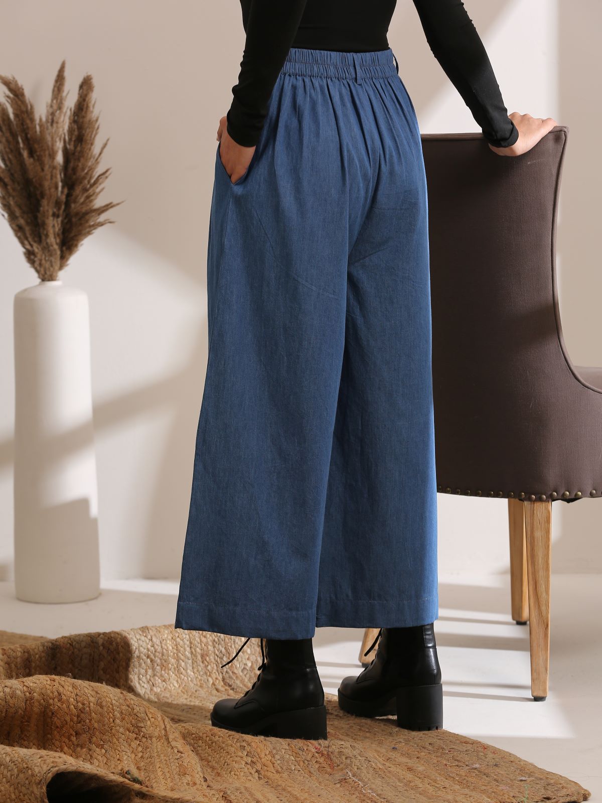 Basics - Denim trousers in light blue