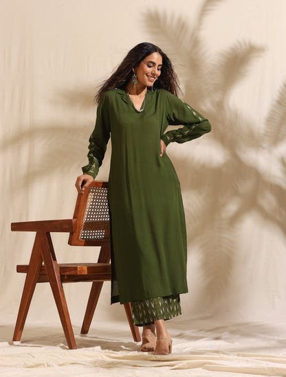 Lakshmi- Olive plain kurta with Ikat pants