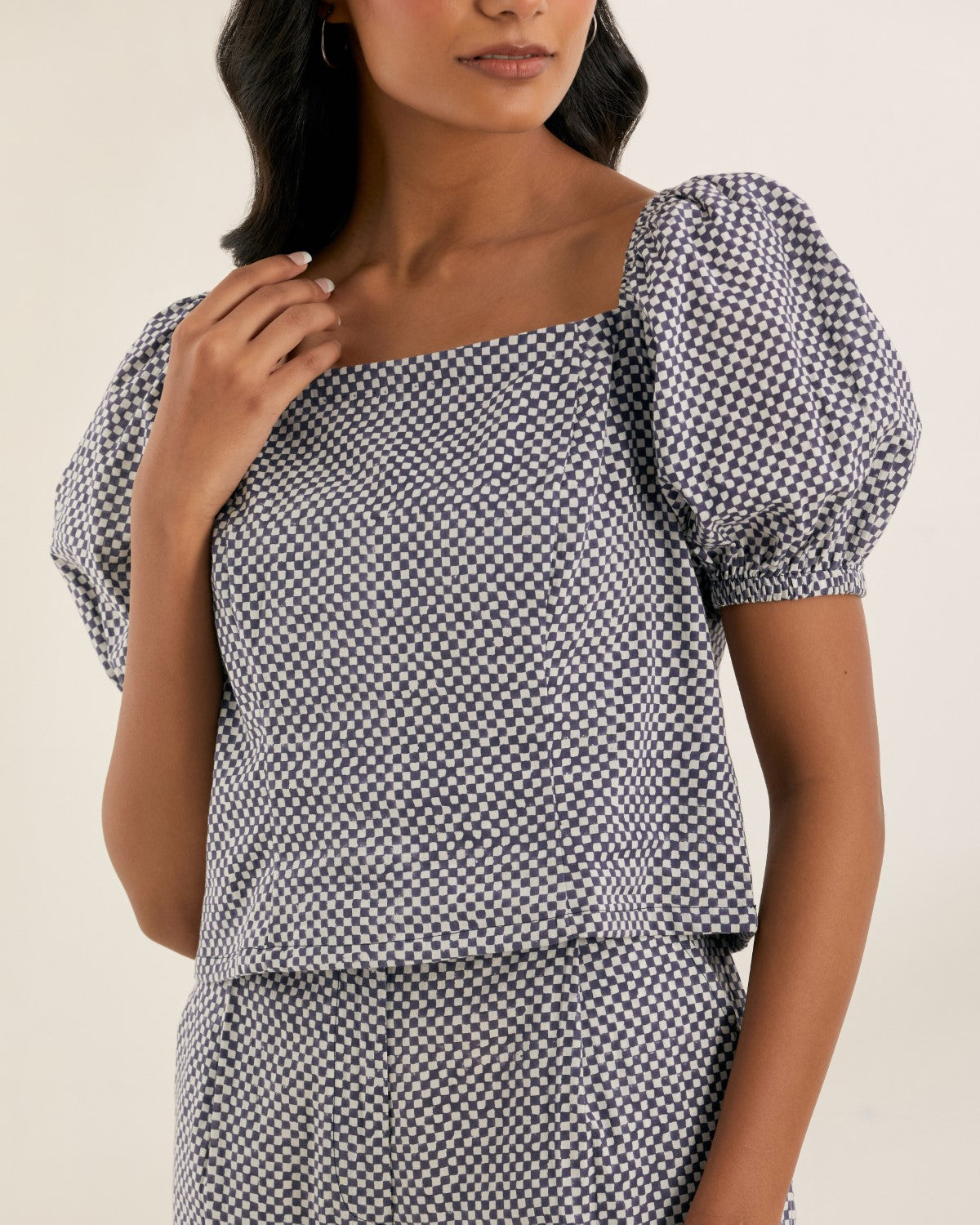 Checkmate- Square neck top with puff sleeves