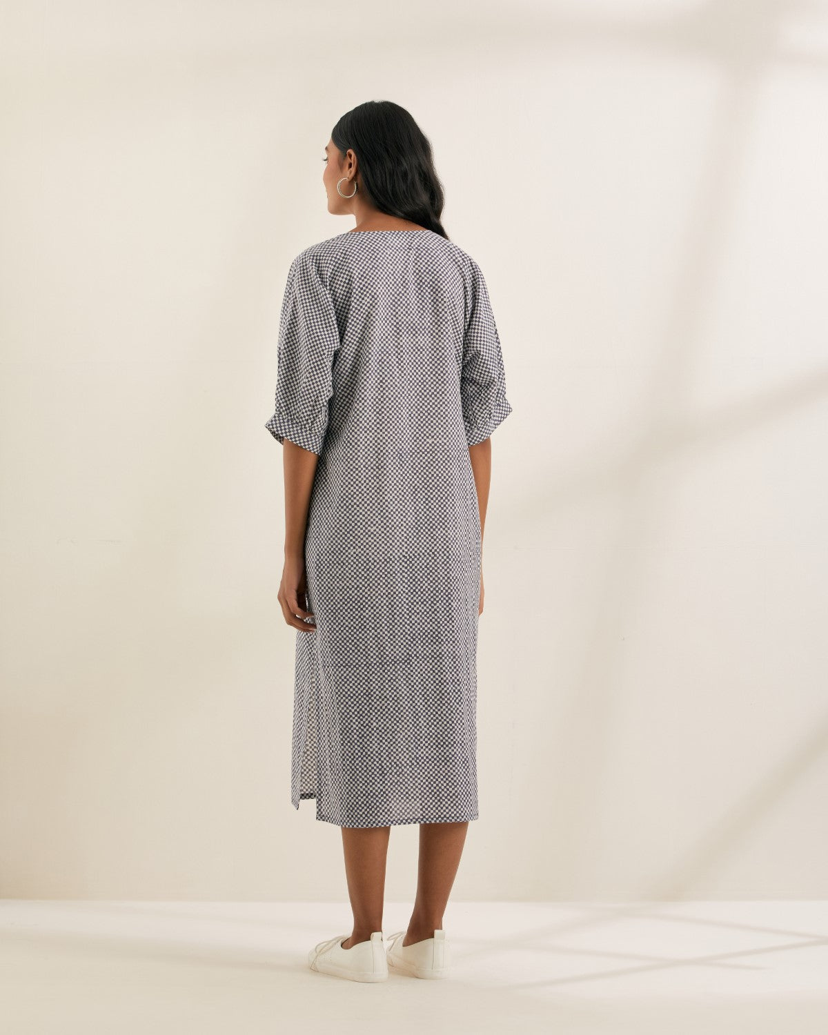 Checkmate- Relaxed tunic with side slits