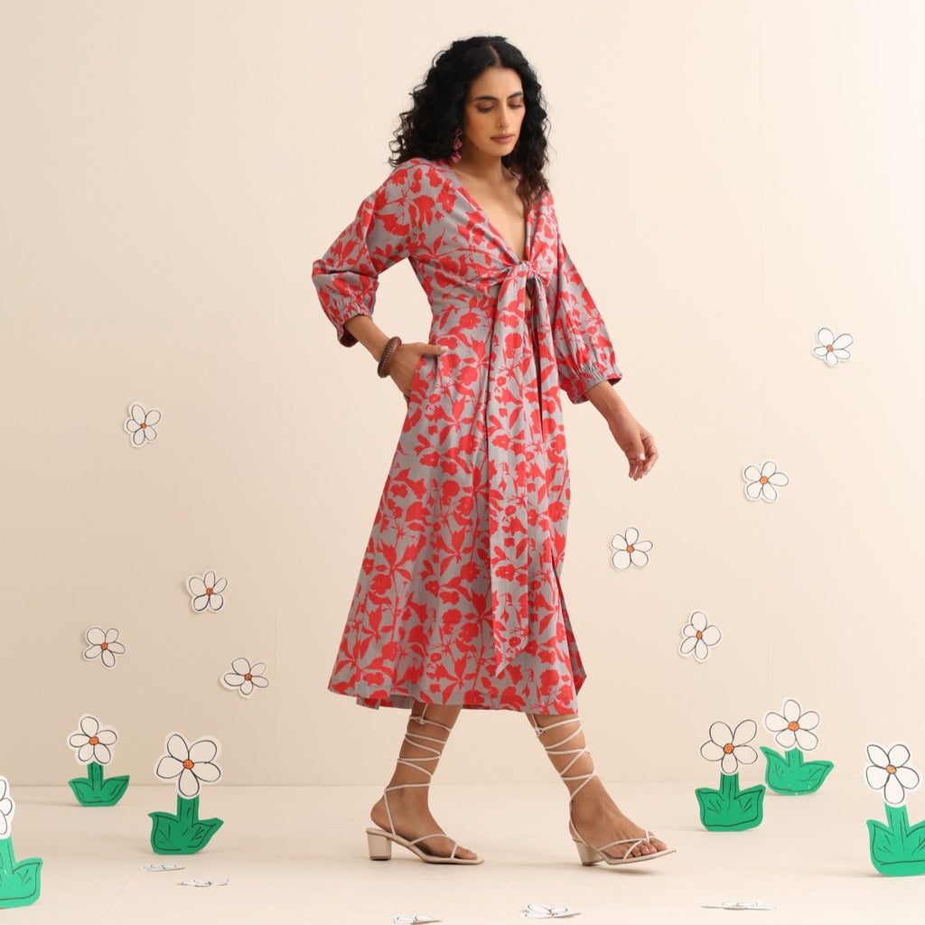 Scarlet crush knotted dress