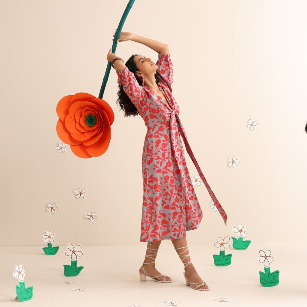 Scarlet crush knotted dress