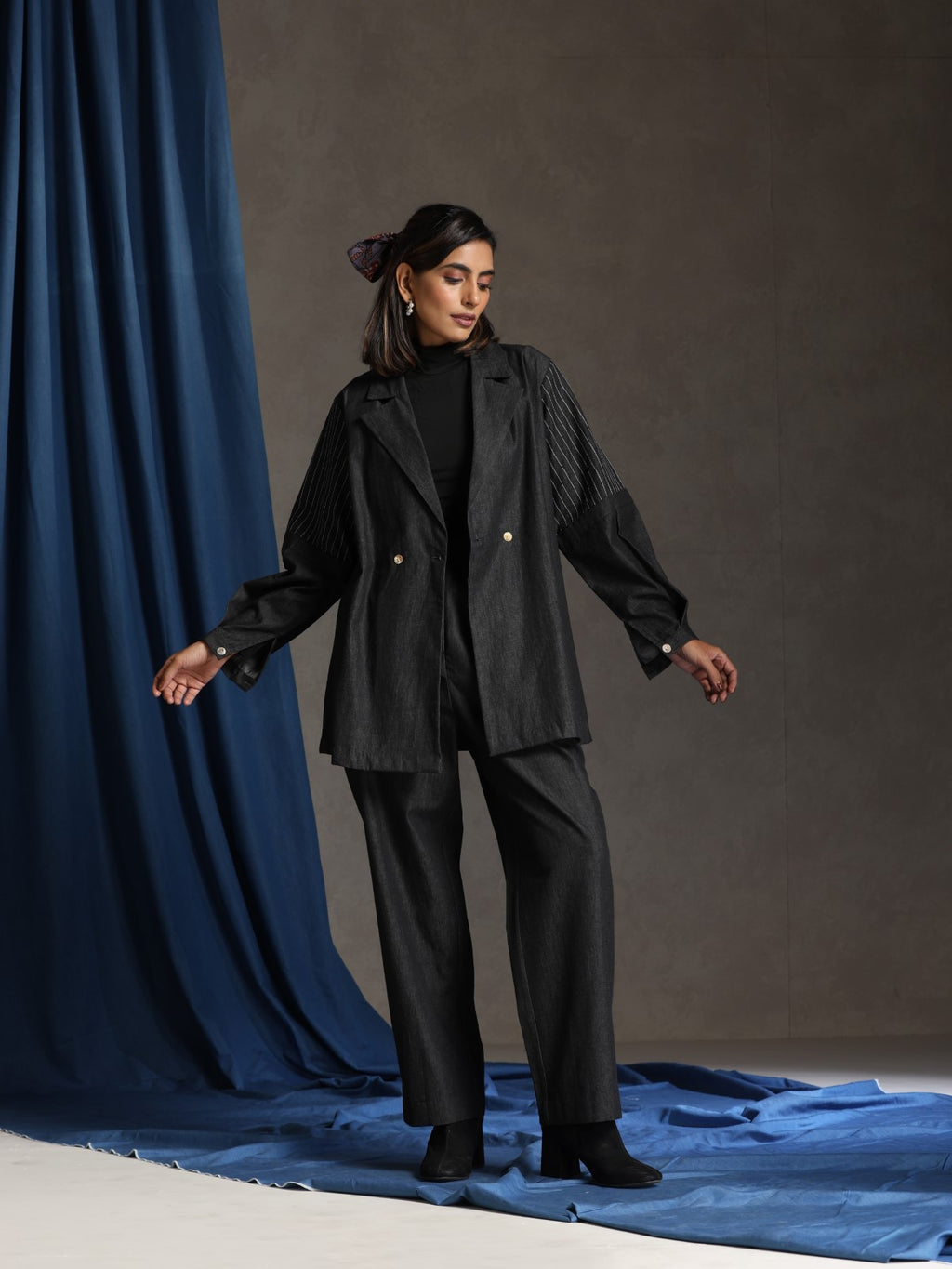 Noir- Charcoal blazer set