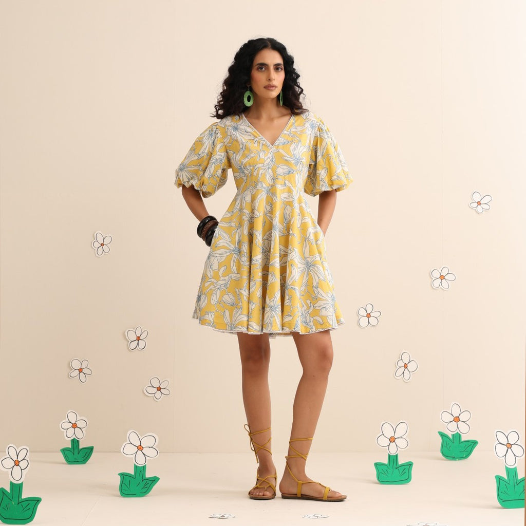 Yellow blossom short dress