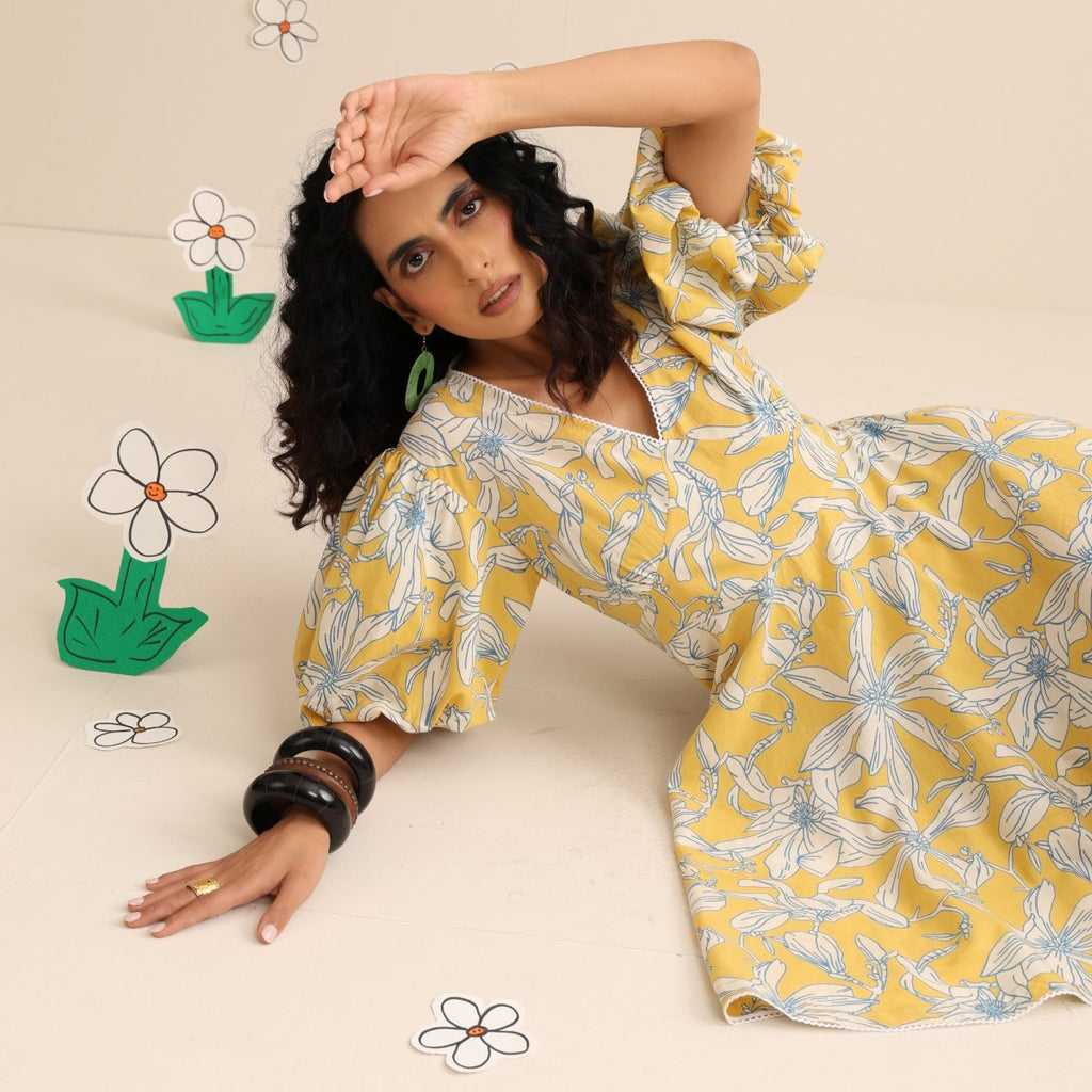 Yellow blossom short dress