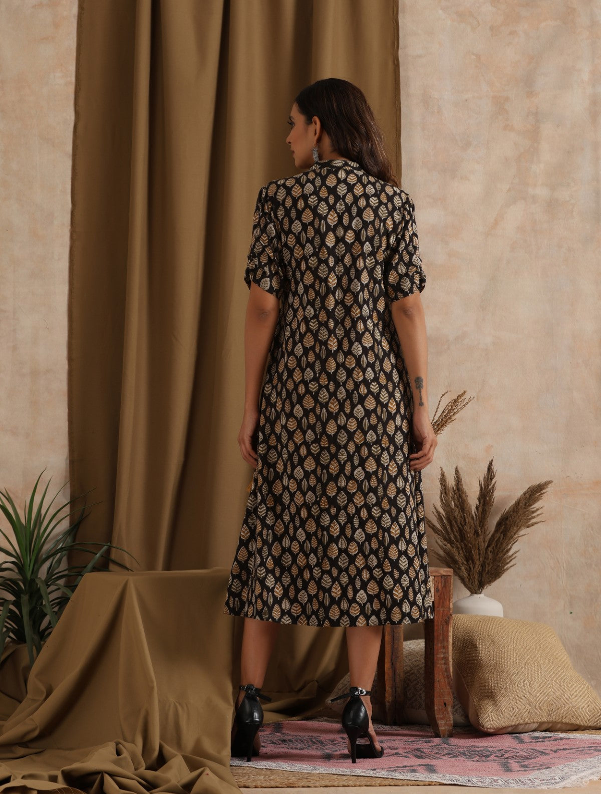 Patjhad- Leaf print wrap dress
