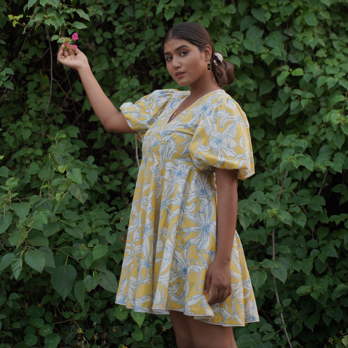 Yellow blossom short dress