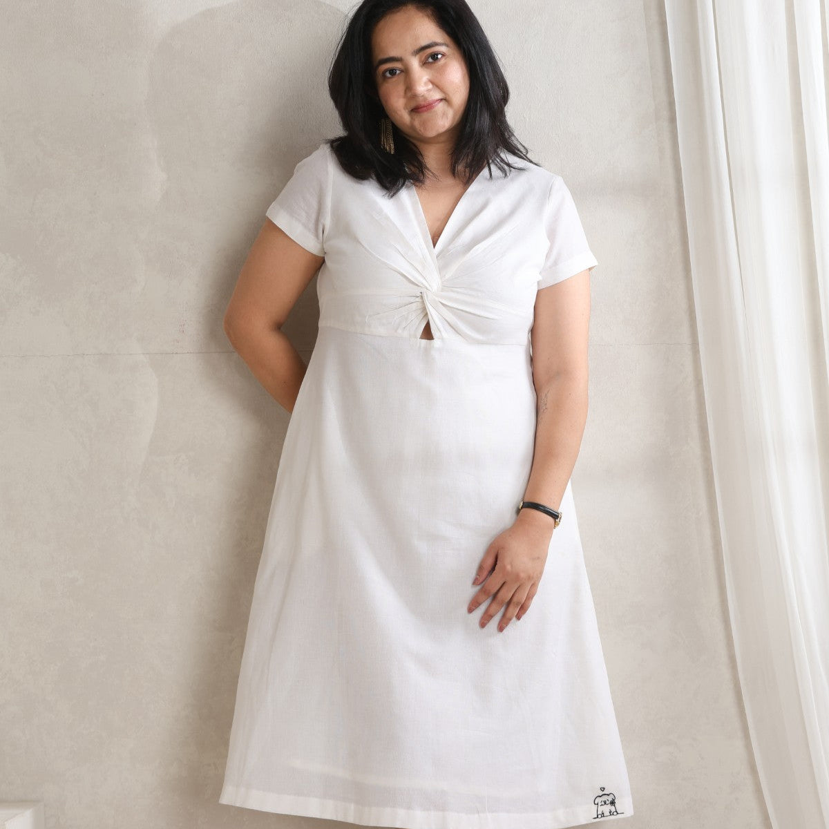 Seraphina - Front twisted white dress
