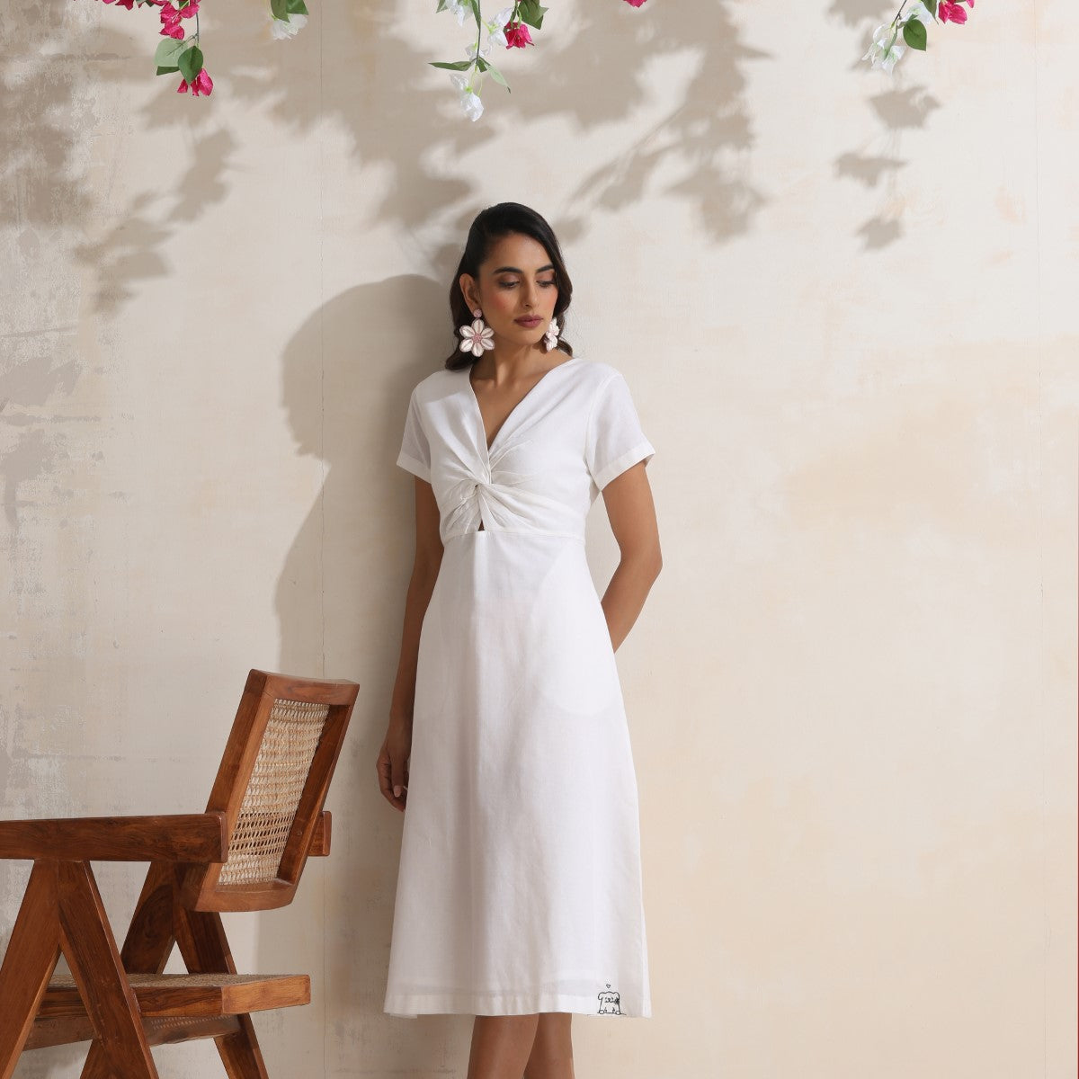 Front twisted White cotton dress Front twisted White cotton dress