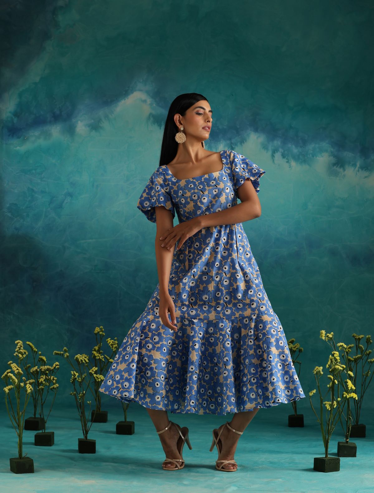 Blue clouds pleated maxi dress