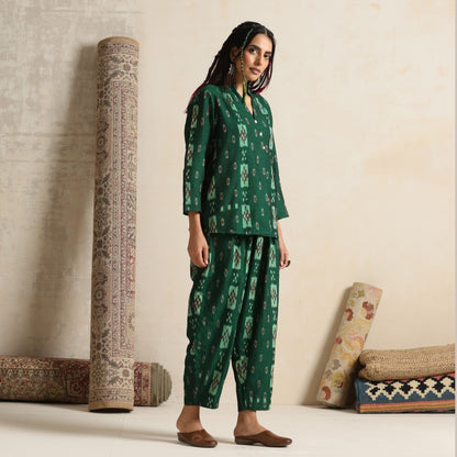 Khayaal- Green ikat coord set
