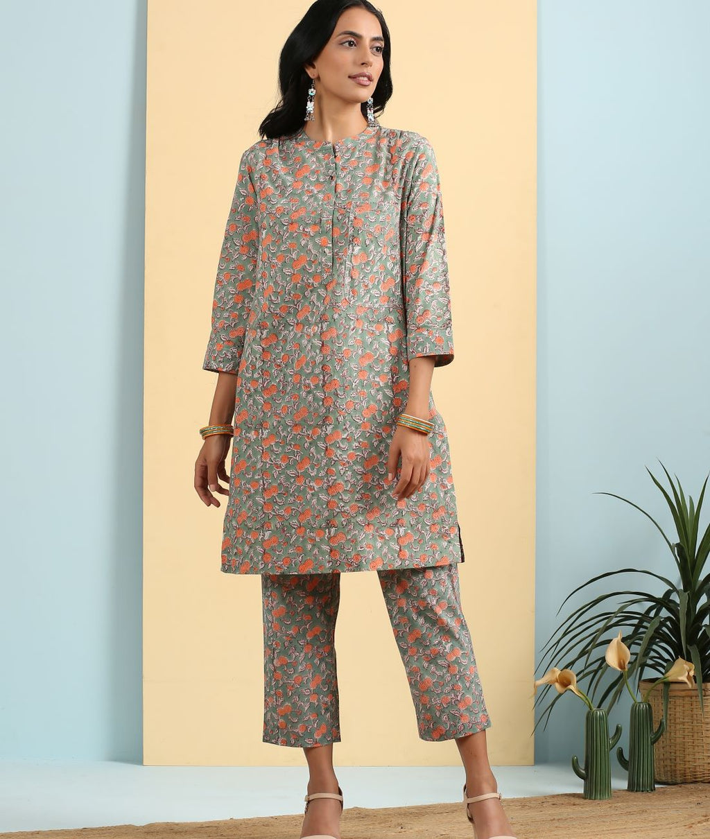 ON SALE- Green Kurta and pant coord set