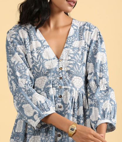 Dreamy deep neck block printed dress