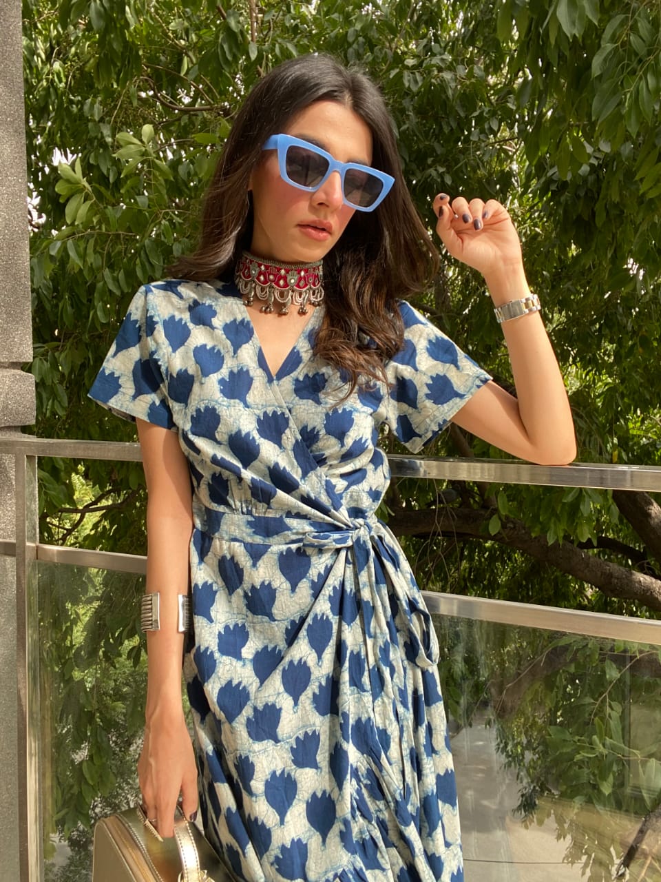 Floral wrap dress top blue