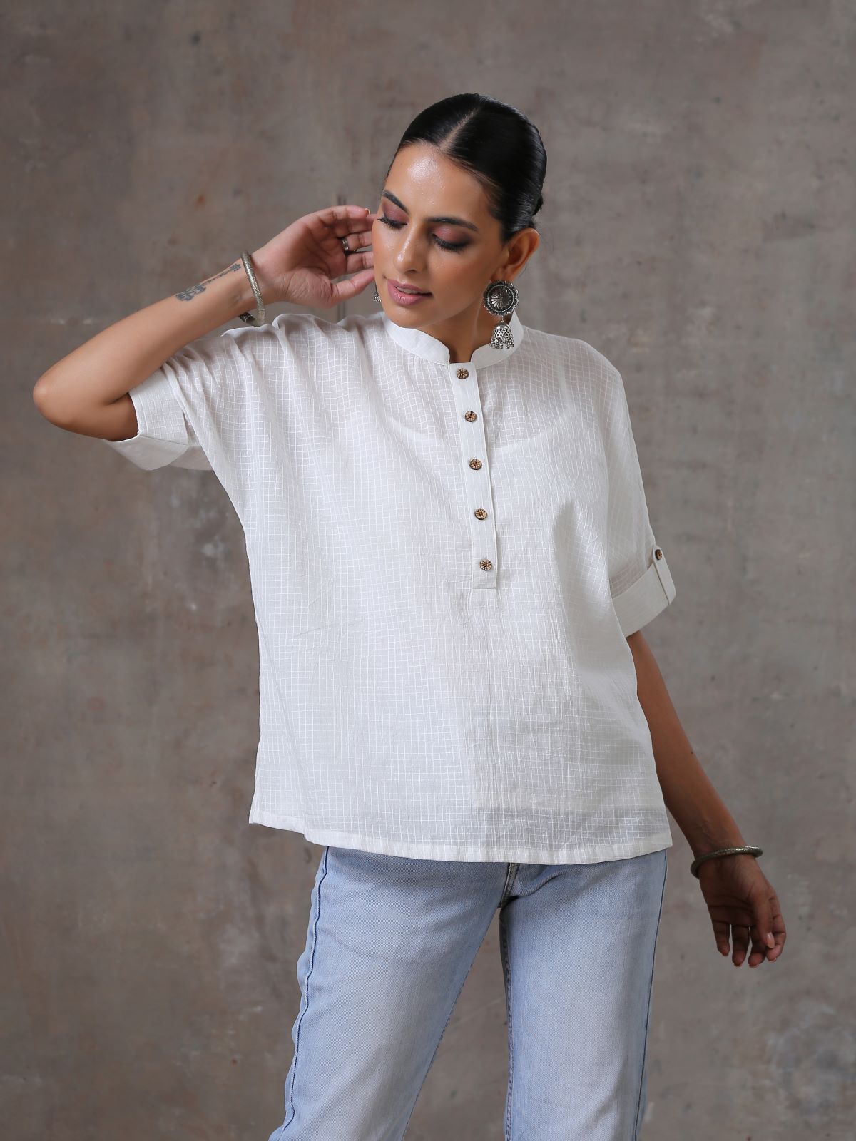 Glow- White textured boxy top with camisole- SAMPLE SALE