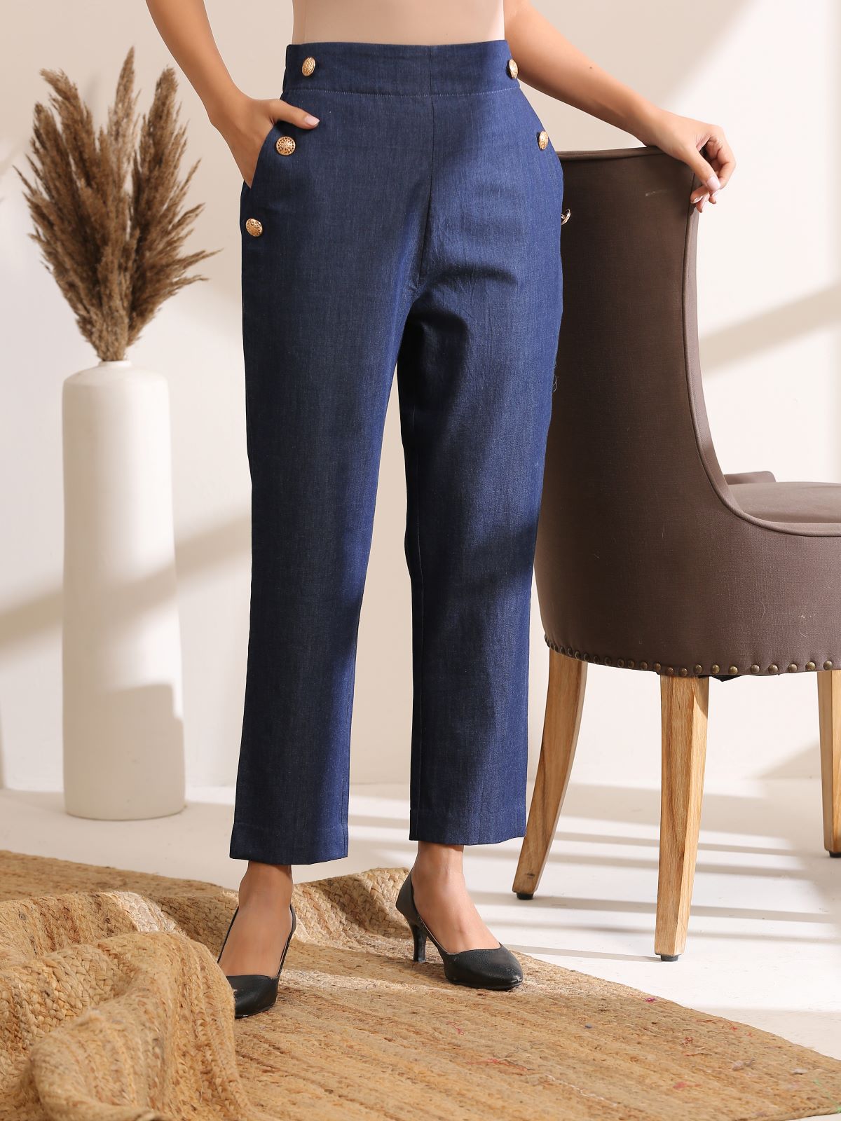 Basic - Dark denim straight fit pants with gold buttons